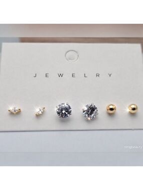 925 Sterling Silver Stud Earrings Set Rhinestones Gold Tone NWOT Chic Cute